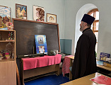 В здании Воскресной школы храма святителя Николая станицы Багаевской состоялось открытие Уголка боевой доблести и воинской славы