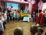 В детском саду «Глория» г. Новошахтинска прошло праздничное мероприятие, посвященное Рождеству Христову