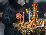 Епископ Шахтинский и Миллеровский Симон совершил Литургию Преждеосвященных Даров в Покровском кафедральном соборе г. Шахты