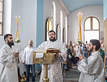 Преображение Господне – один из двенадцати главных праздников православных христиан архиерейским богослужением отметили в Покровском кафедральном соборе города Шахты