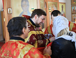 В престольный праздник Преосвященнейший епископ Симон совершил Божественную литургию в храме святой блаженной Матроны Московской г. Донецка
