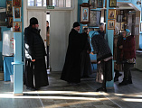 Епископ Симон совершил рабочий визит в Покровский храм города Новошахтинска