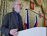 В районном ДК пос. Каменоломни состоялась встреча профессора Александра Леонидовича Дворкина с духовенством Шахтинской епархии. На встрече присутствовал епископ Шахтинский и Миллеровский Симон