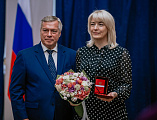 Губернатор Ростовской области удостоил священнослужителей и сотрудников Шахтинской епархии областных наград