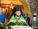 В престольный праздник Преосвященнейший епископ Симон совершил Божественную литургию и иерейскую хиротонию в храме святой блаженной Ксении Петербургской города Шахты
