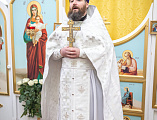 В день празднования Обрезания Господня епископ Симон совершил Божественную литургию святителя Василия Великого в храме праведного Иоанна Кронштадтского города Шахты