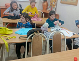 Изучение традиционных казачьих рукоделий в воскресной школе «Светочъ» Донского храма города Новошахтинска