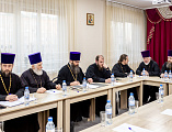 В Духовно-просветительском центре при Покровском кафедральном соборе города Шахты прошло собрание духовенства Александровск-Грушевского округа ﻿
