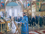 В праздник Сретения Господня Преосвященнейший епископ Симон совершил Божественную литургию в Покровском кафедральном соборе г. Шахты