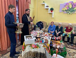 Забота о престарелых жителях города Донецка