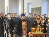 Успенский храм станицы Калитвенской посетили преподаватели и кадеты Шахтинского казачьего кадетского корпуса им. Я.П. Бакланова во главе с атаманом директором корпуса В.А. Бобыльченко