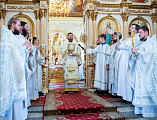 Преосвященнейший епископ Симон сослужил митрополиту Саратовскому и Вольскому Игнатию в день 10-летия его архиерейской хиротонии