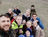 Настоятель храма великомученика Георгия Победоносца посёлка Новозарянский иерей Сергий Липень встретился с молодёжью посёлка