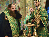 Преосвященнейший епископ Симон принимает участие в торжествах в Свято-Троицкой Сергиевой Лавре по случаю дня памяти преподобного Сергия Радонежского