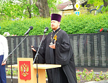Протоиерей Рома Амплеев принял участие в митинге и шествии «Бессмертного полка»