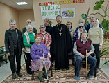 Протоиерей Роман Мясников посетил в пасхальные дни постояльцев дома престарелых пос. Садовый
