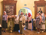 Праздничную Литургию по случаю престольного дня храма святой Ксении Петербургской г. Шахты возглавил Преосвященнейший Симон, епископ Шахтинский и Миллеровский