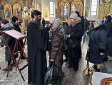 Иерей Александр Теличкин совершил чтение предначинательных молитв к чтению Псалтири прихожанами Покровского кафедрального собора