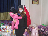Гуманитарные центры Шахтинской епархии продолжают сбор и раздачу помощи вынужденным переселенцам при поддержке приходов и монастырей Русской Православной Церкви