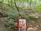 Паломники из Шахт посетили храм Архангела Михаила в слободе Позднеевка