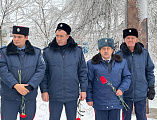 В Зверево-Никольском благочинии почтили память Героев Отечества