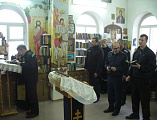 В исправительной колонии № 9 в престольный день храма совершили Литургию