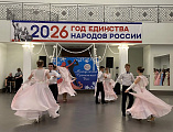 В Донецке прошел настоящий бал для православной молодежи