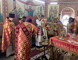 Пасхальное торжество в храме Донской иконы Божией Матери города Новошахтинска в среду Светлой седмицы