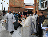 В престольный день Преосвященнейший епископ Симон совершил Божественную литургию в храме Архистратига Михаила пос. Каменоломни