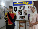 В храме великомученика и целителя Пантелеимона г. Гуково начала свою работу фотовыставка «По страницам альбома Святой Царской Семьи»
