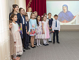 Ко Дню матери в воскресной школе «Покров» состоялось мероприятие «Трижды священное слово – Женщина – Мама»