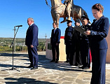 Духовенство приняло участие в закладке казаками памятной капсулы потомкам