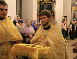 В дни Рождественского поста Преосвященнейший епископ Симон совершил архипастырский визит в храм Покрова Пресвятой Богородицы г. Красный Сулин