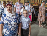 Молебен на начало учебного года и торжественная линейка в воскресной школе Покров