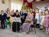 В рождественские дни любовь к духовным традициям и музыке объединила воскресную школу Покров и народный шумовой ансамбль «Финист» – «ШумоФон»