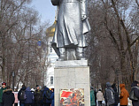 Благочинный приходов Донецкого округа иерей Владимир Татаркин принял участие в митинге, посвященном освобождению станицы Гундоровской от немецко-фашистской Германии