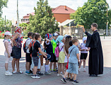 Школьники посетили Покровский кафедральный собор ко Дню молодёжи