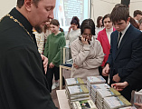 Благочинный приходов Верхнедонского округа, иерей Роман Митяшин провел встречу со студентами педагогического колледжа
