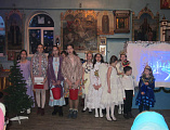 В канун великого праздника Рождества Христова в Свято-Никольском храме первопрестольного града Шахты состоялось праздничное мероприятие, посвященное Родившемуся Богомладенцу