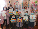 В воскресной школе «Радость» при храме в честь Почаевской иконе Богородицы прошел урок о Божественной литургии