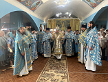 В престольный день епископ Симон совершил Божественную литургию в храме в честь Казанской иконы Божией Матери