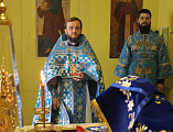 В праздник Сретения Господня Преосвященнейший епископ Симон совершил богослужение в храме блаженной Ксении Петербургской города Шахты