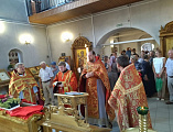 В храме Донской иконы Божией Матери г. Новошахтинска почтили память священномученика Александра, епископа Команского, небесного покровителя города Новошахтинска и горняков