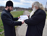Протоиерей Сергий Яценко провел рабочую встречу на месте строительства храма в честь великомученика Иакова Персянина в пос. Персиановский