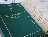 Преосвященнейший епископ Симон посетил приход великомученицы Варвары города Гуково и ознакомился с ходом строительных работ по храму