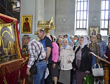 В Свято-Покровский храм г. Каменск-Шахтинский прибыл крестный ход с чудотворной Табынской иконой Божией матери