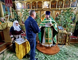 В Свято-Андреевском храме города Миллерово в праздник Святой Троицы наградили волонтеров православной группы «Мы вместе»   