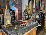 Преосвященнейший епископ Симон совершил Литургию Преждеосвященных Даров в храме Покрова Божией Матери города Каменск-Шахтинский