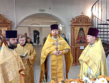 Совместная Литургия выпускников Свято-Тихоновского гуманитарного университета