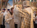 Преосвященнейший епископ Симон совершил Великую рождественскую вечерню